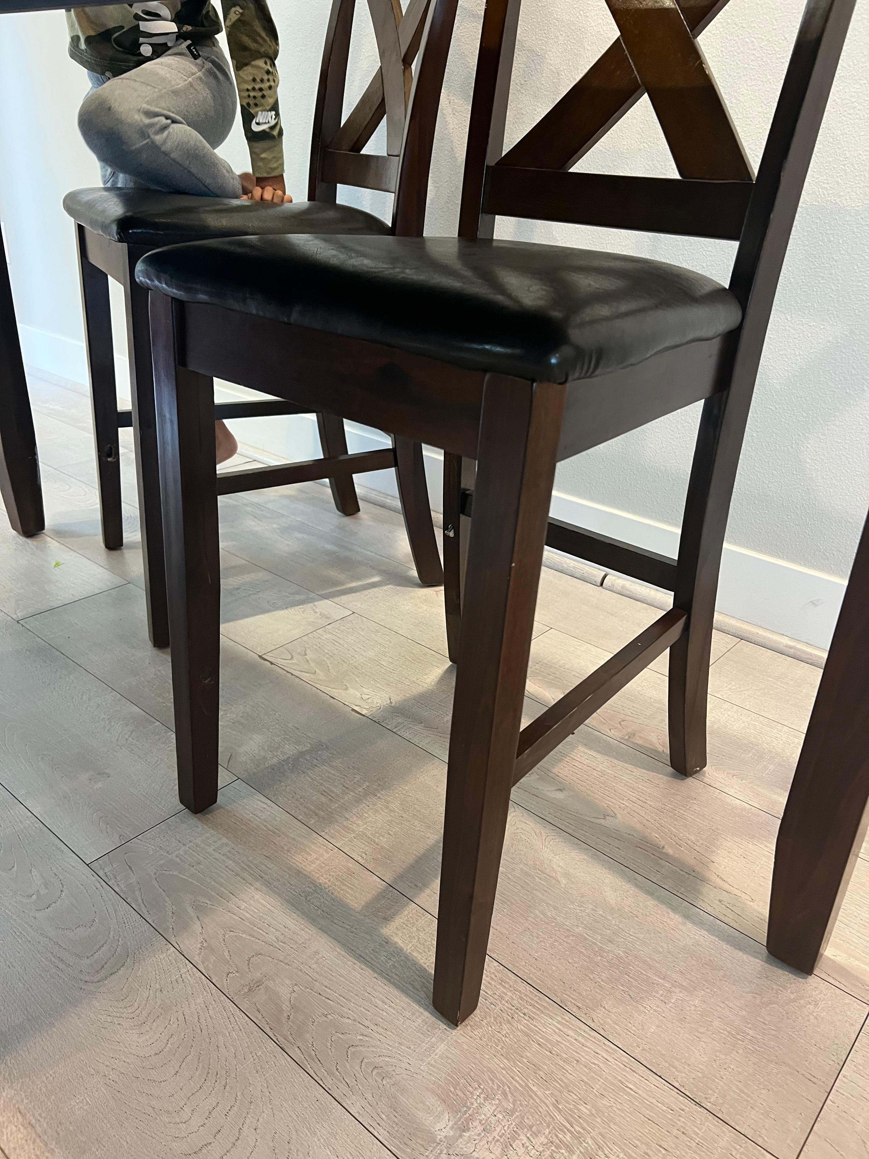 Chair support bar gone