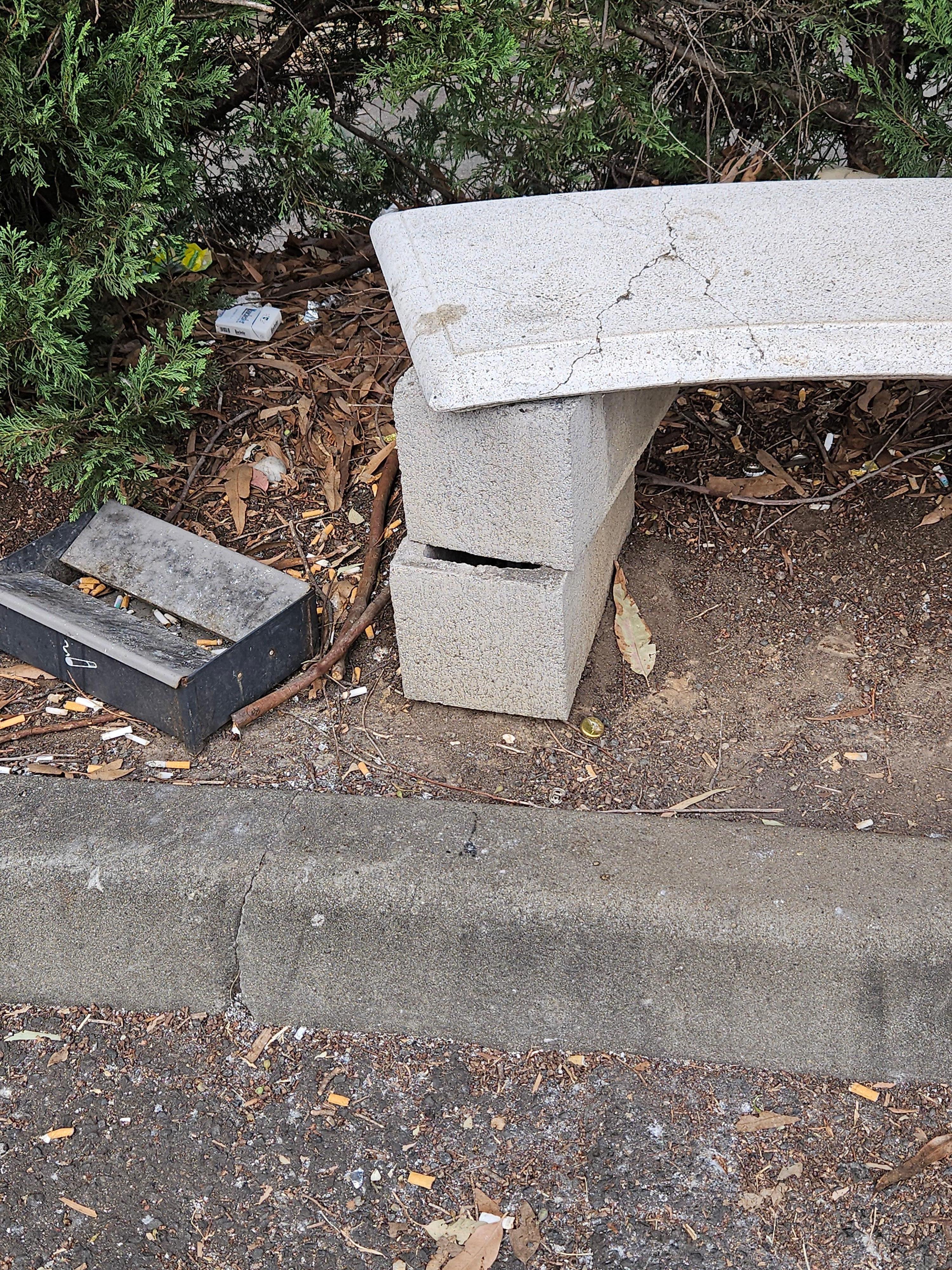 Outdoor seating area 