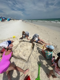 Building a sand creation