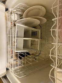 How can you cook in this place.