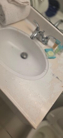 Sink was all chipped