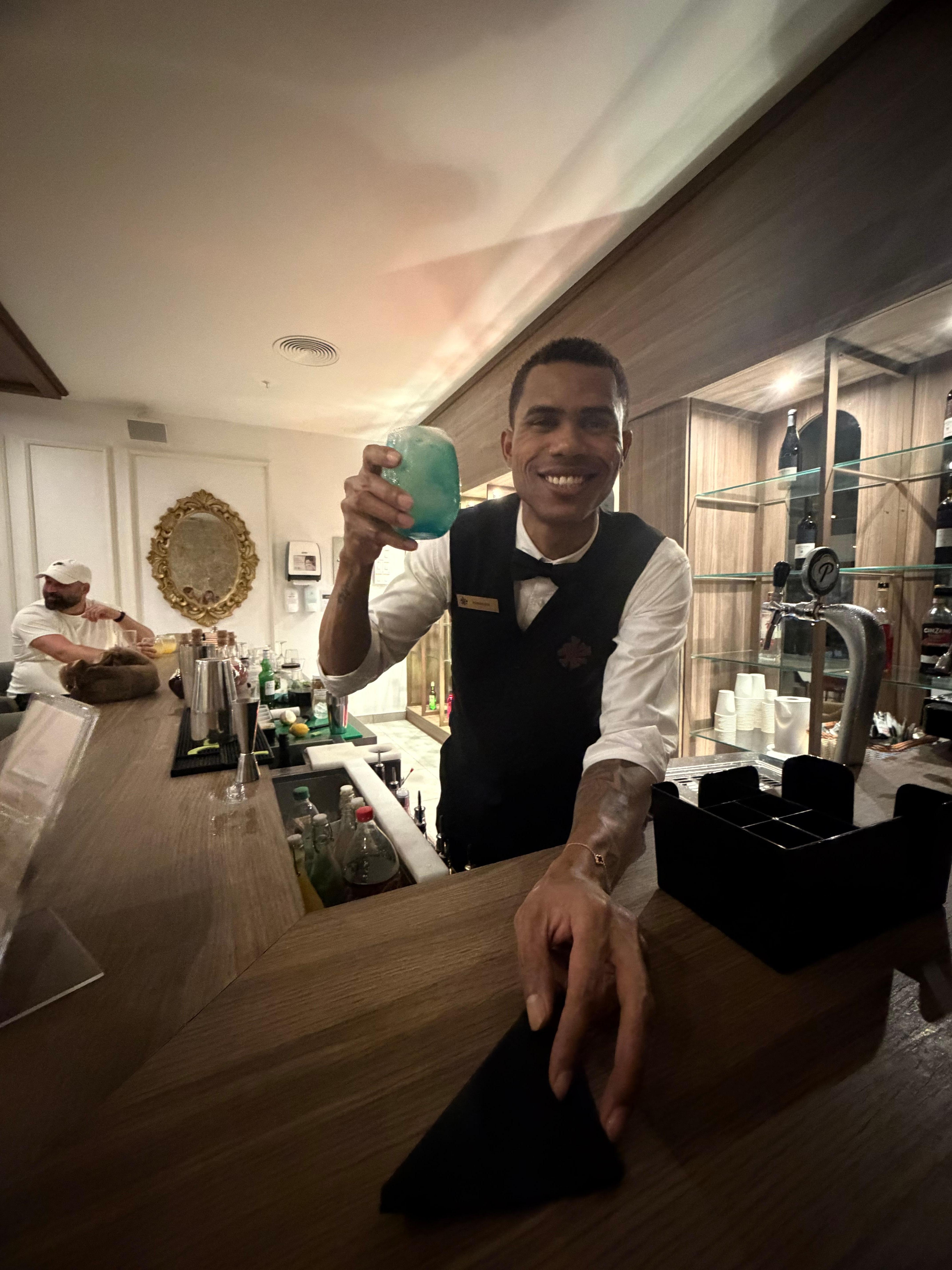 Best bartender !!