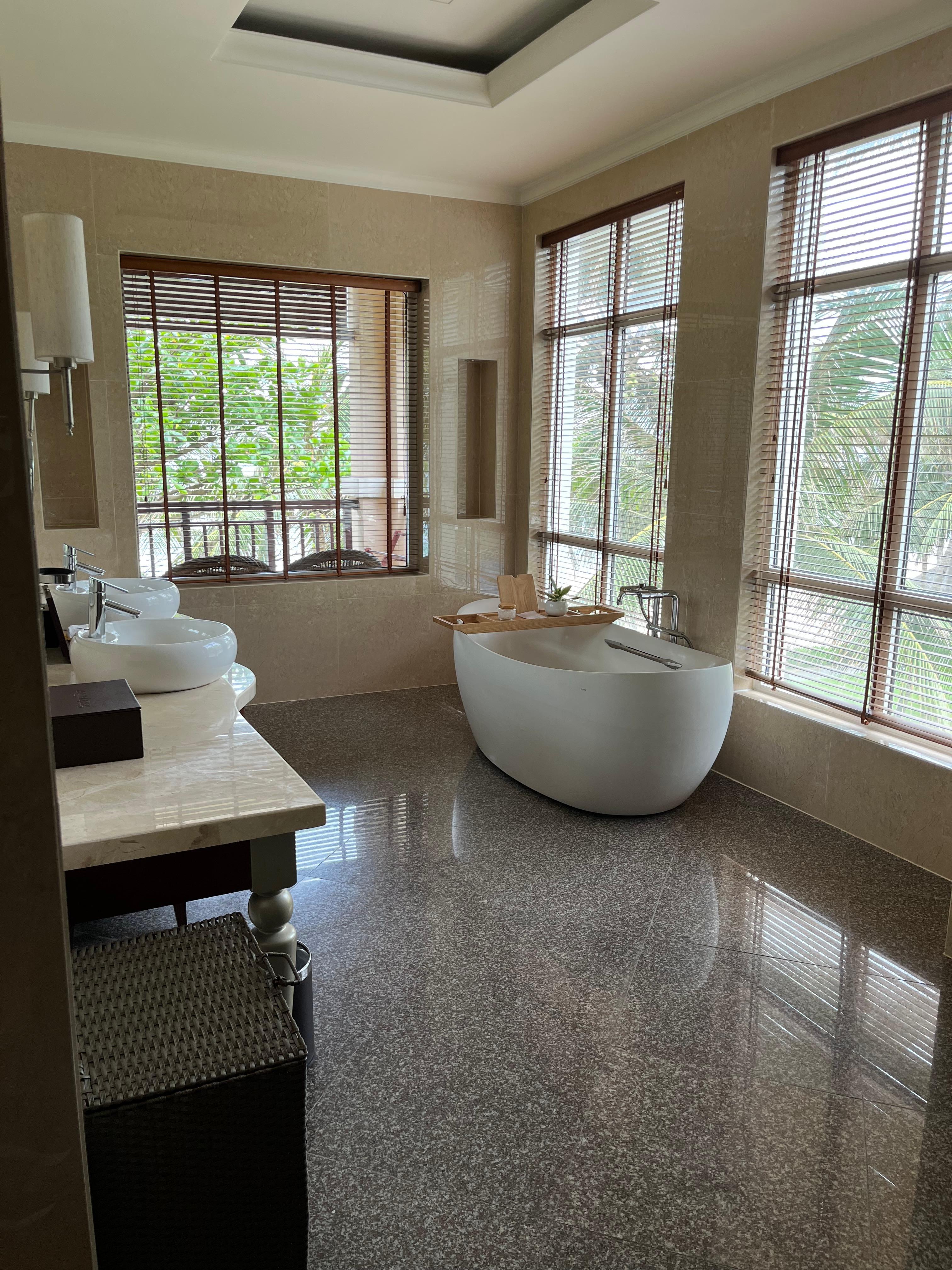 Spacious bathroom