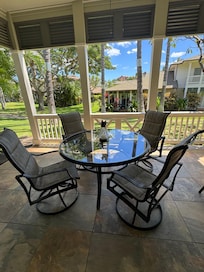 Outdoor lanai perfect for morning coffee, playing games or listening to nature. So close you can see the Aulani hotel.