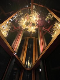 The ceiling and lights in Malabar