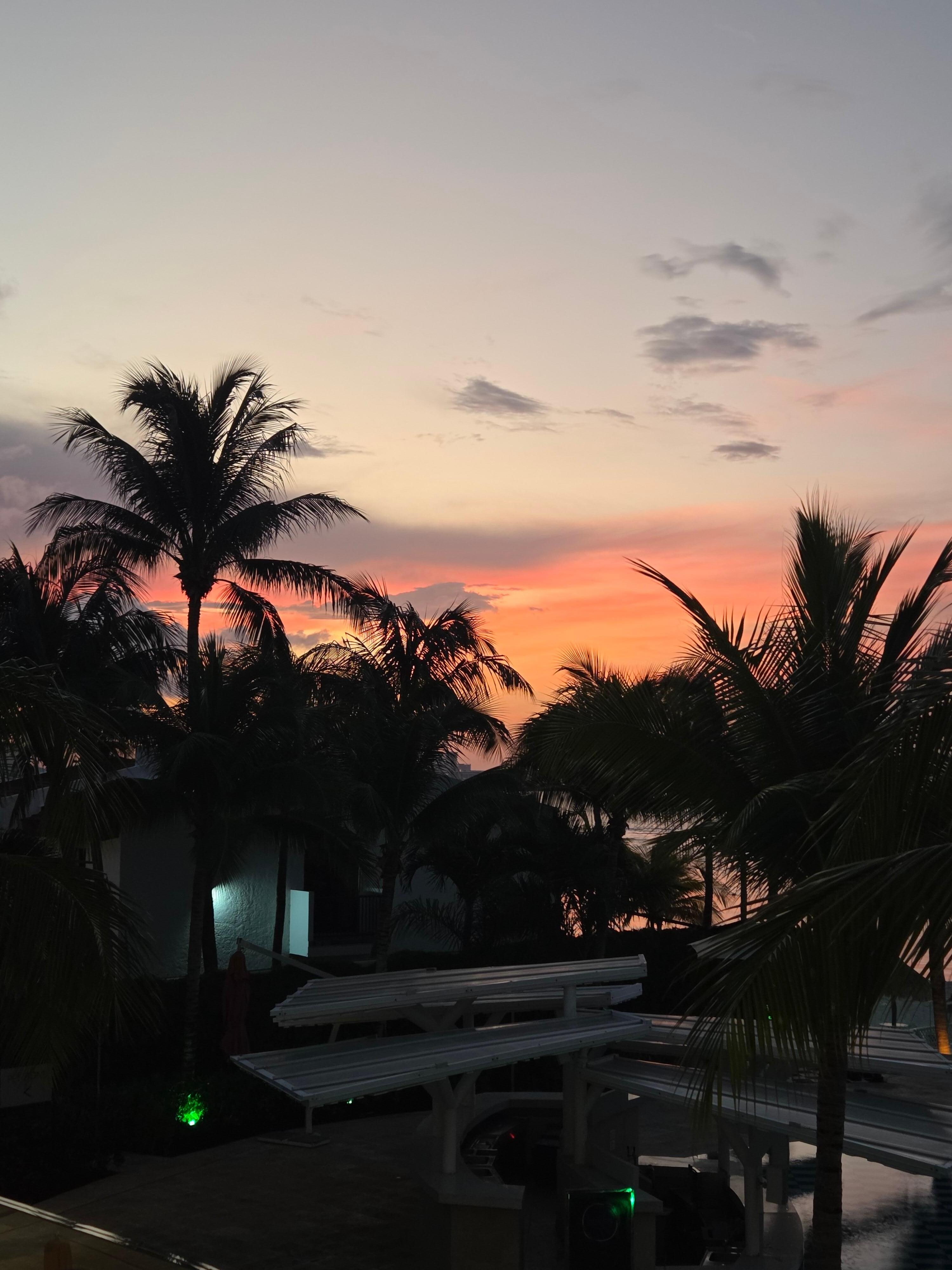 Sunset in Cancun