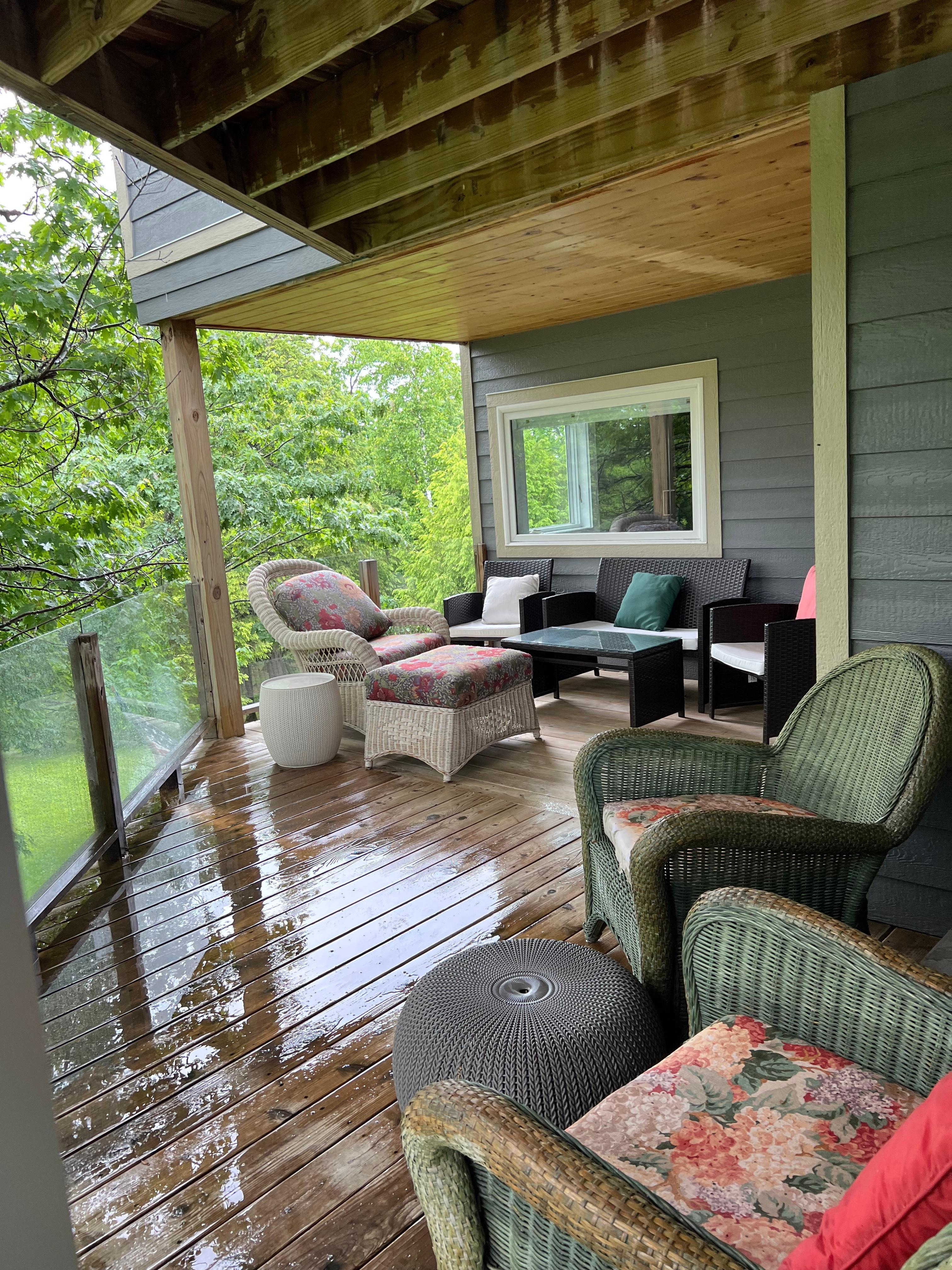 Lovely second floor deck