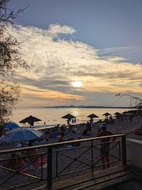 One of many amazing sunsets only a few mins walk from th apartment.