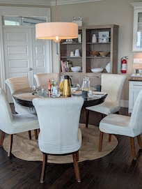 Main breakfast area