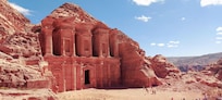 Petra ancient city is very beautiful !