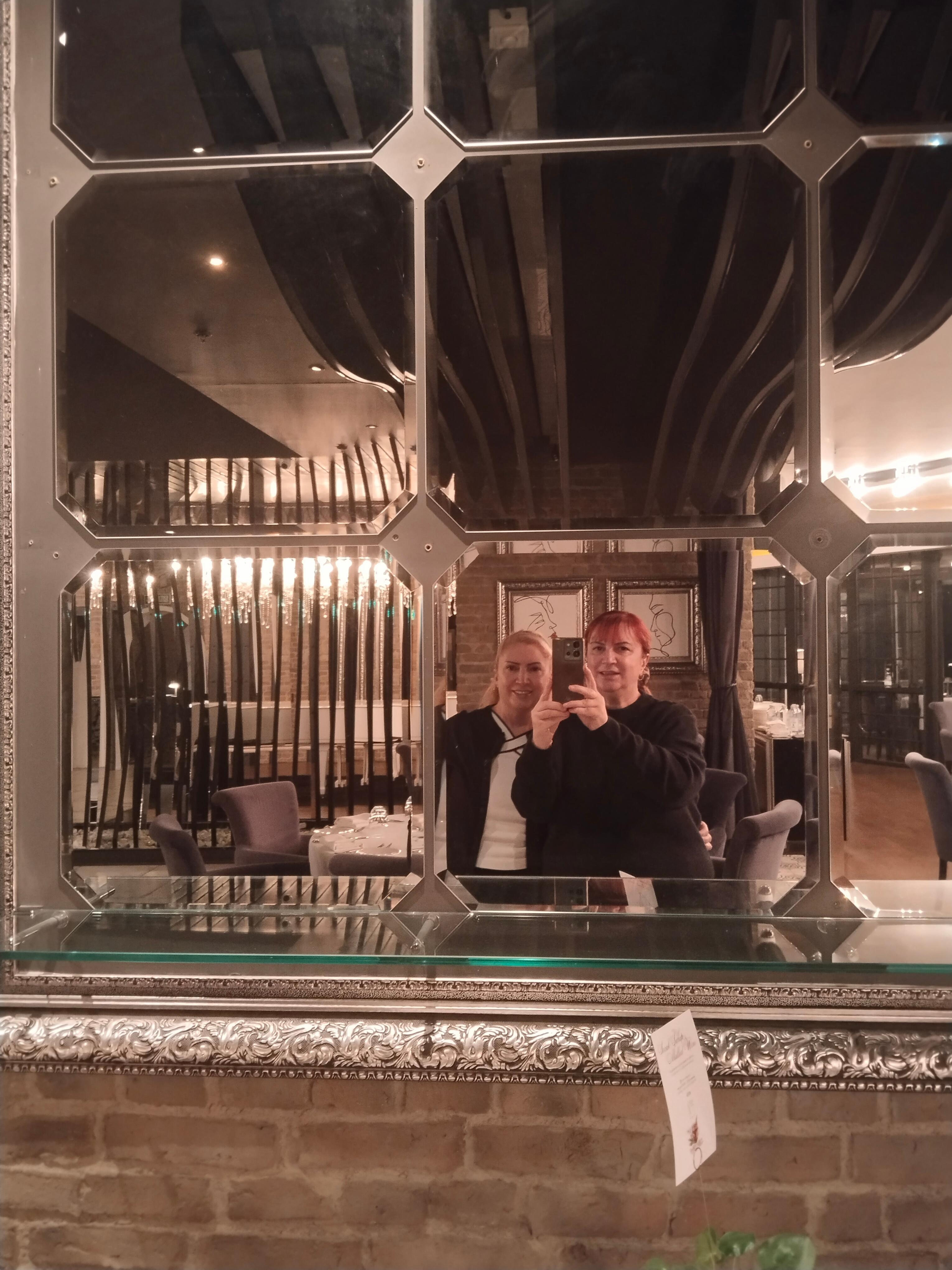 My sister and I No 4 Restaurant