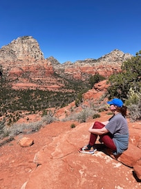 View from the summit on the sugarloaf trail (right in the neighbor!)