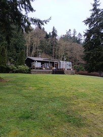 Looking back at the house from the lagoon area.