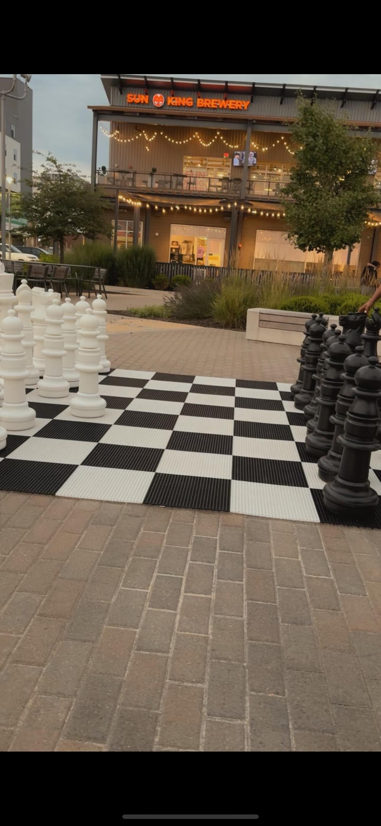 Very fun family games nearby