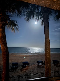 Full moon.