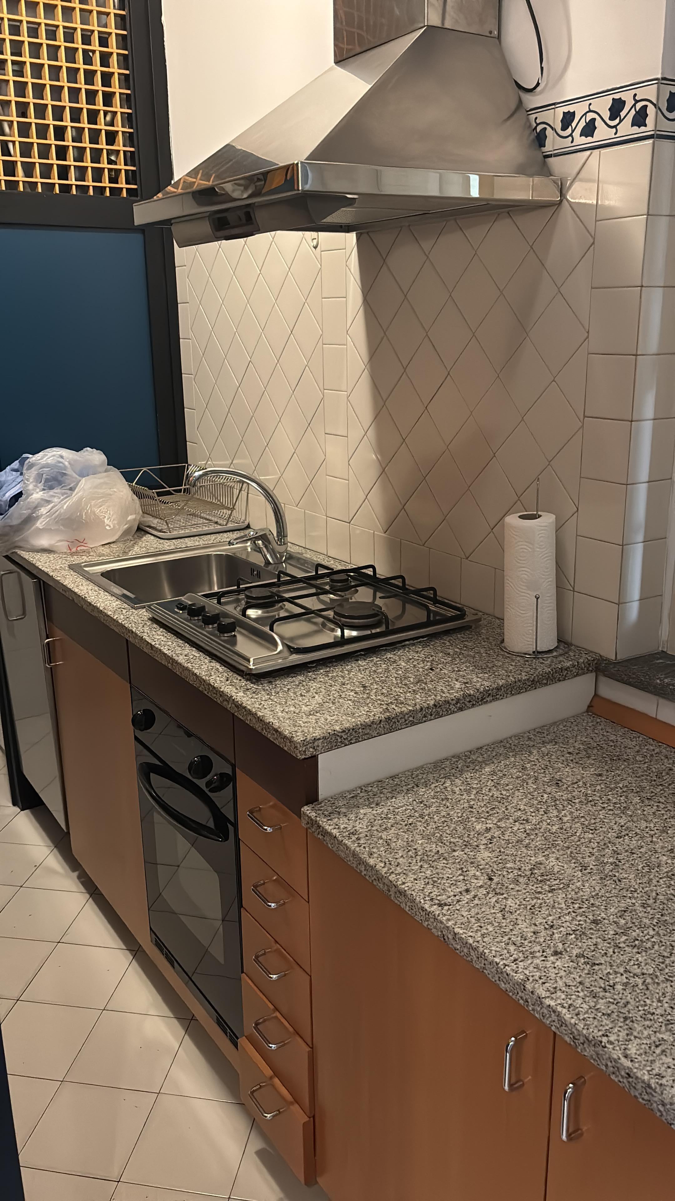 Kitchen/laundry