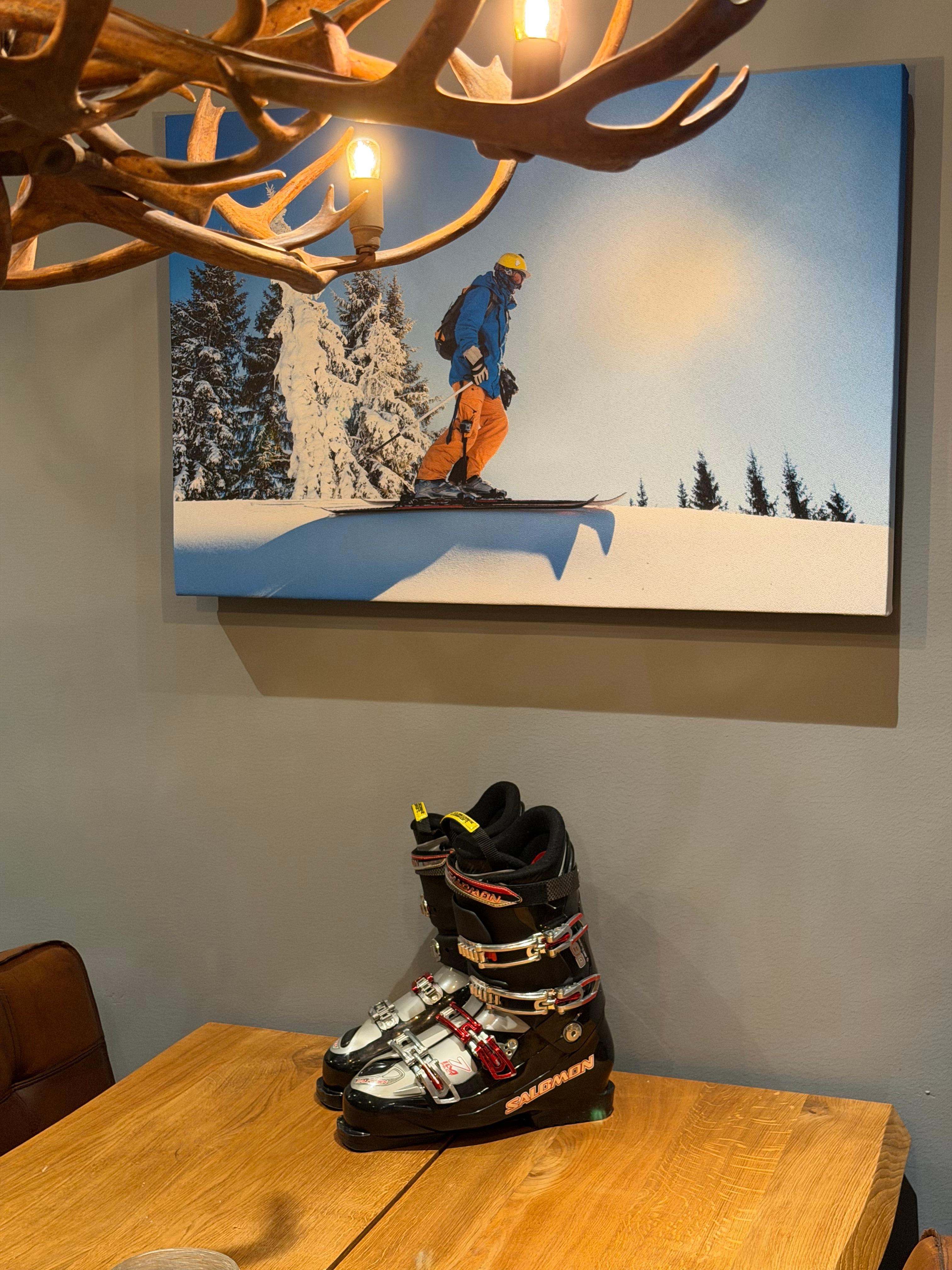 Hotel apartment living area