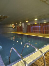 Pool nur zum Schwimmen