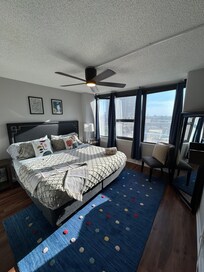 Comfy king bed