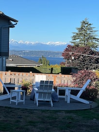 My last day there it snowed on the mountains!