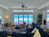 nice sitting area