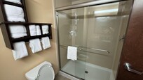 Douche et toilettes