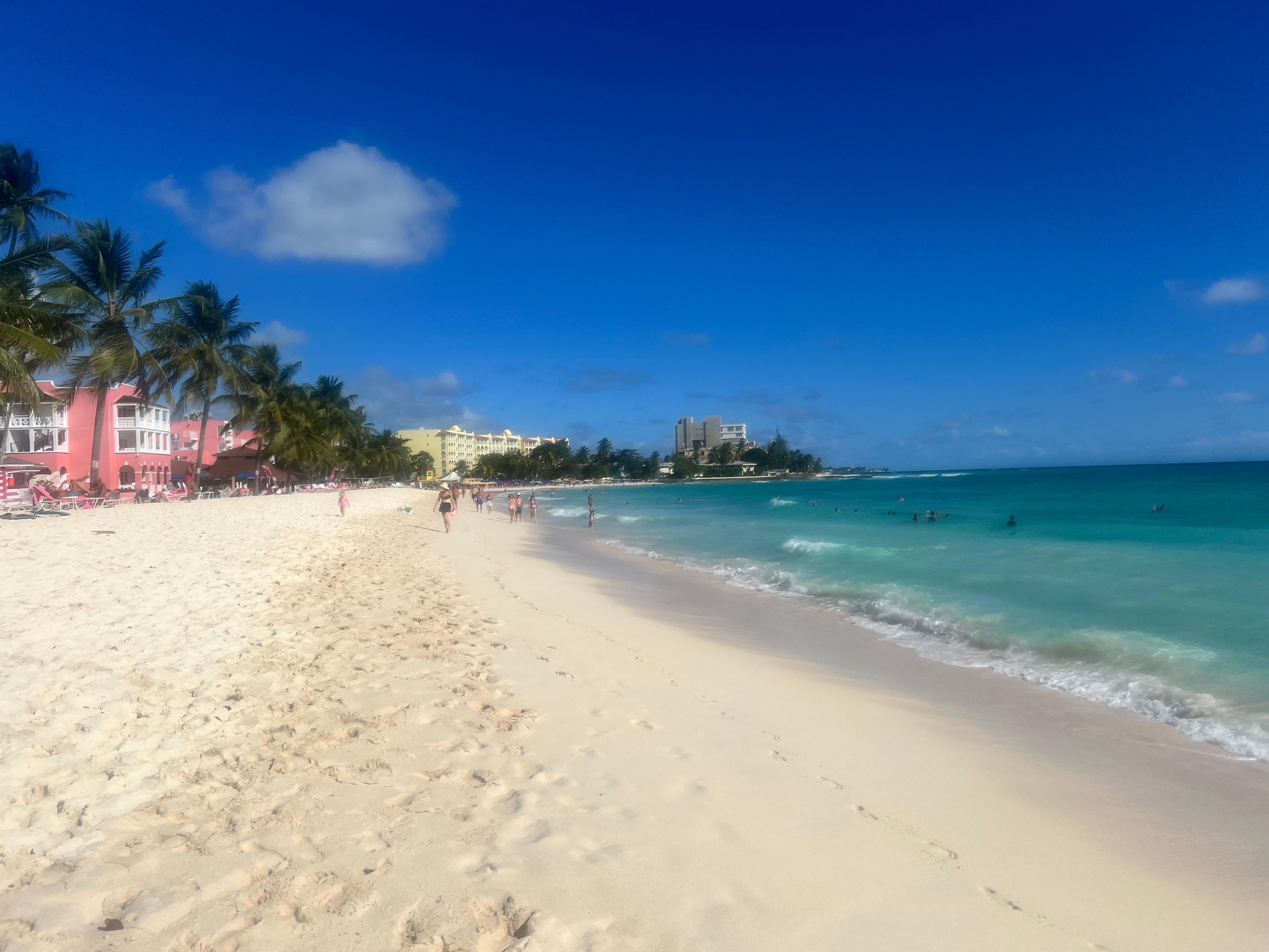 Sapphire beach is the building in Lemon