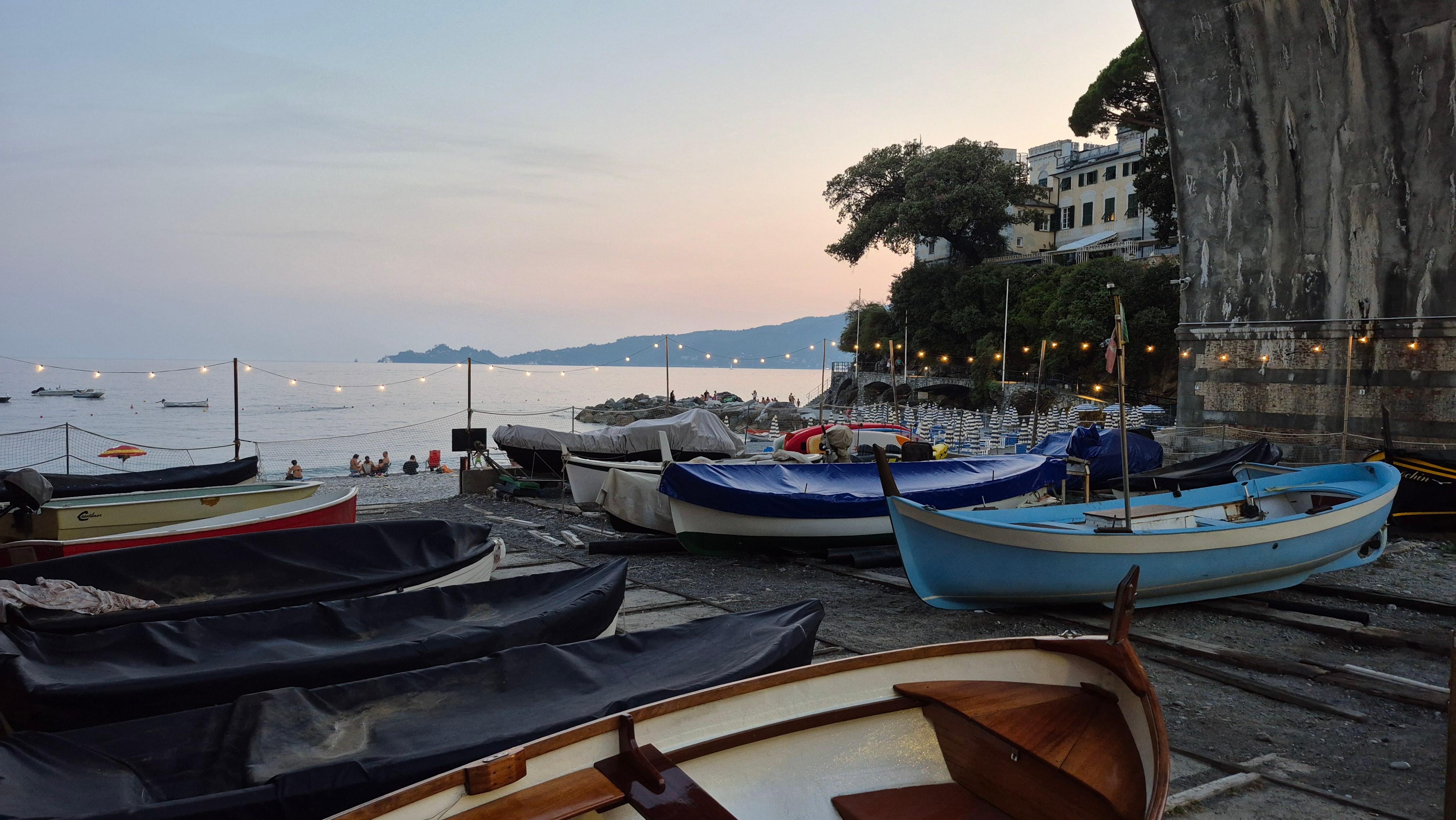 Plage de Zoagli au coucher du soleil