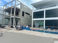 There is building happening next door but it wasnât too disruptive