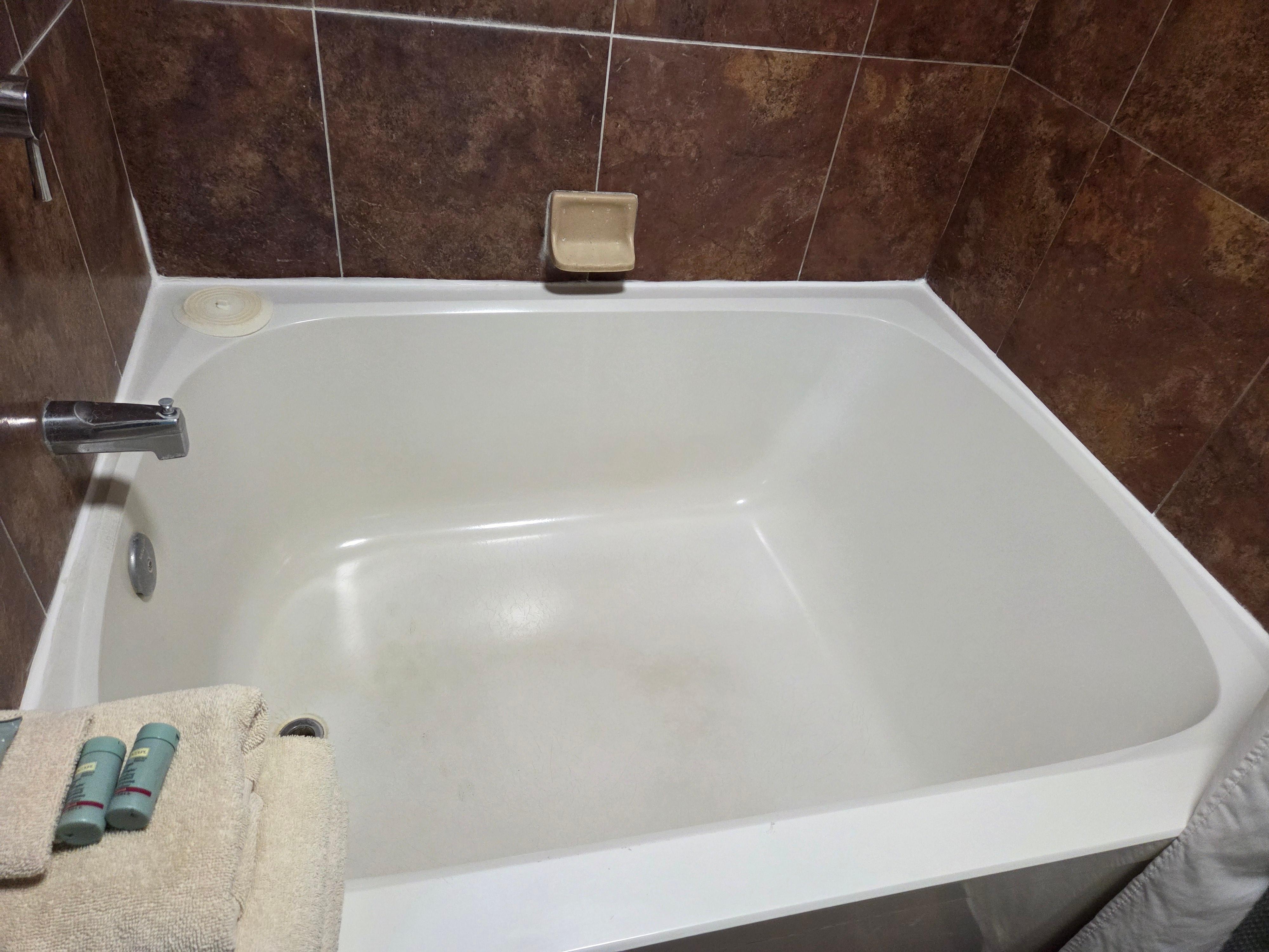 The tub fit me and my husband! The hot water comes from the nearby hot pools! 