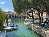 Der alte Hafen in Desenzano