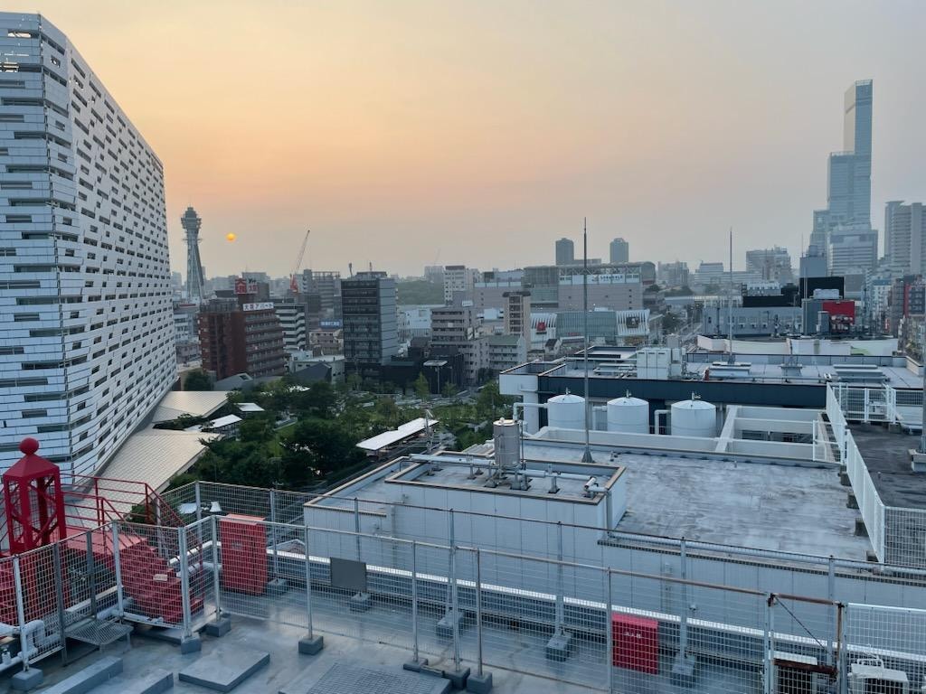 6月は星野リゾートの建物で見えなかったけど、7月4日の日の出が見え、きれいでした。