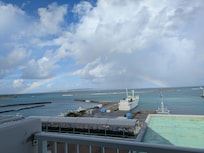 バルコニーから見えた海と大きな虹🌈