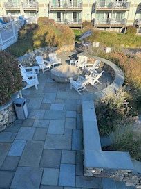 Fire pit