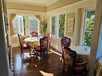 Breakfast room