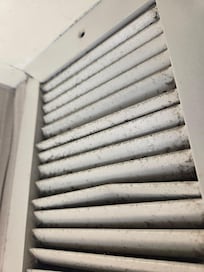 Bathroom exhaust vent