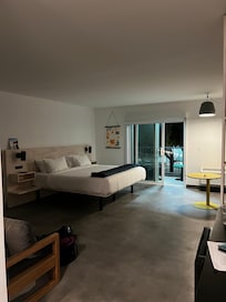 King bed