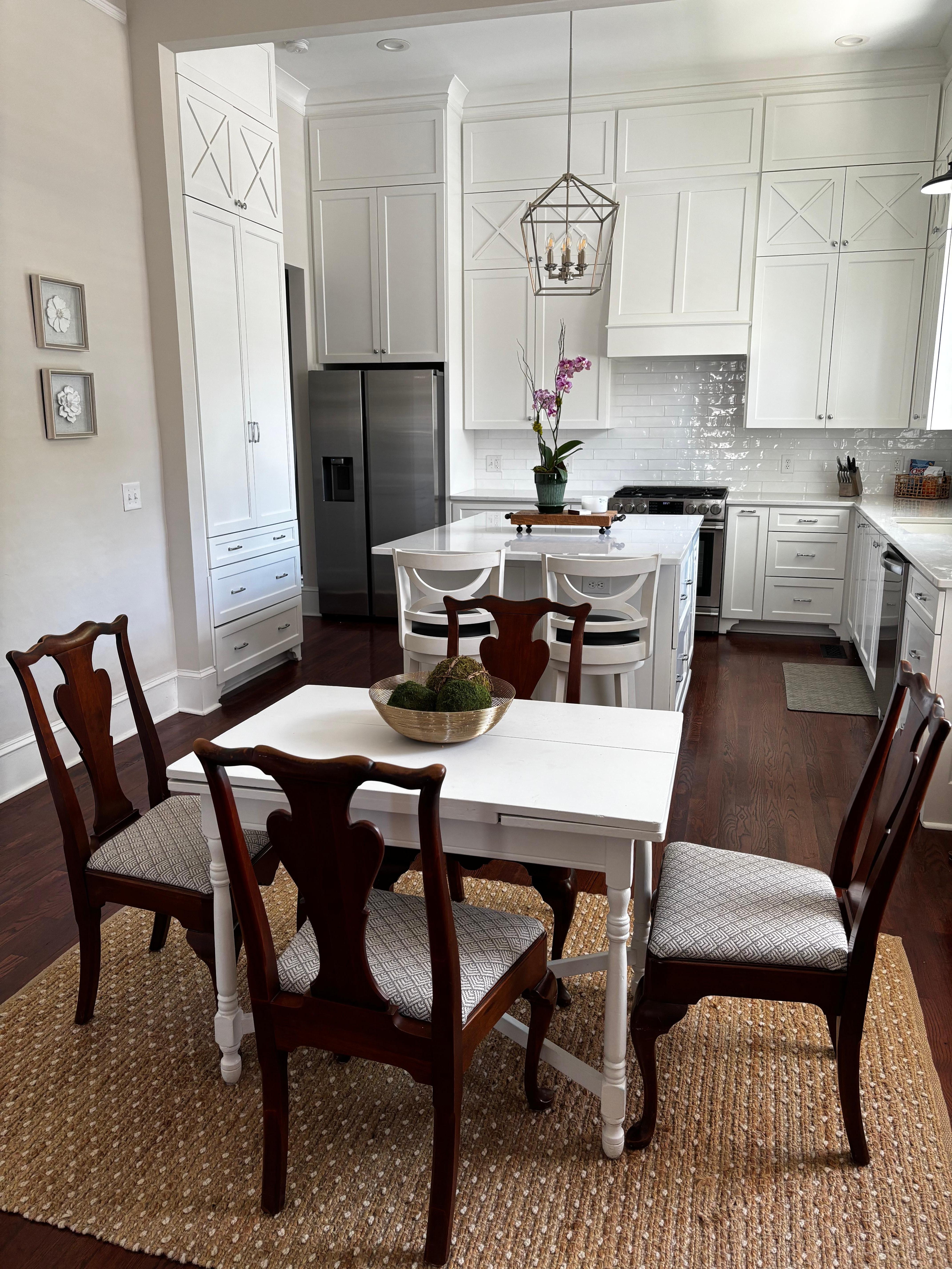 Kitchen with dining area