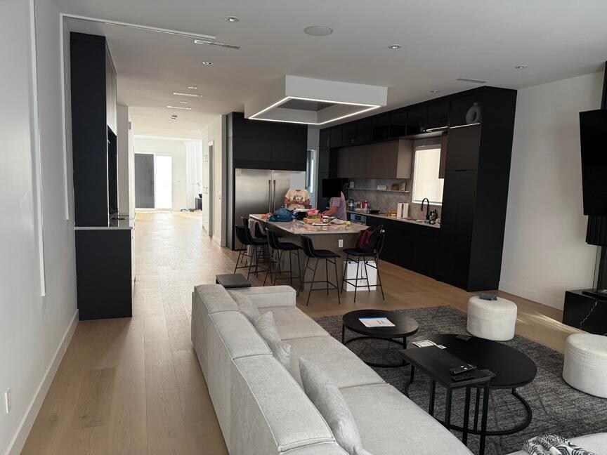 Kitchen from the livingroom