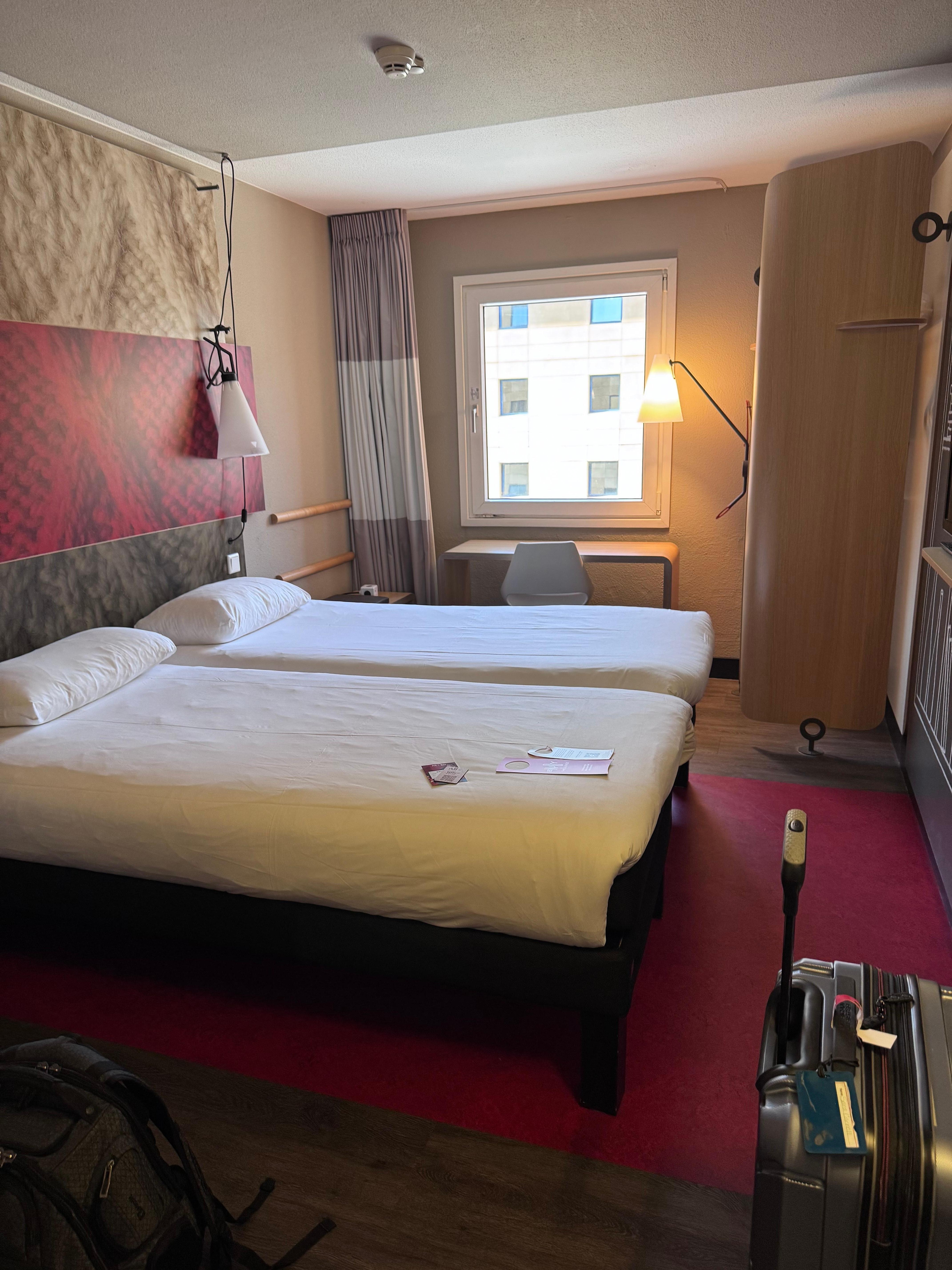 Room 321