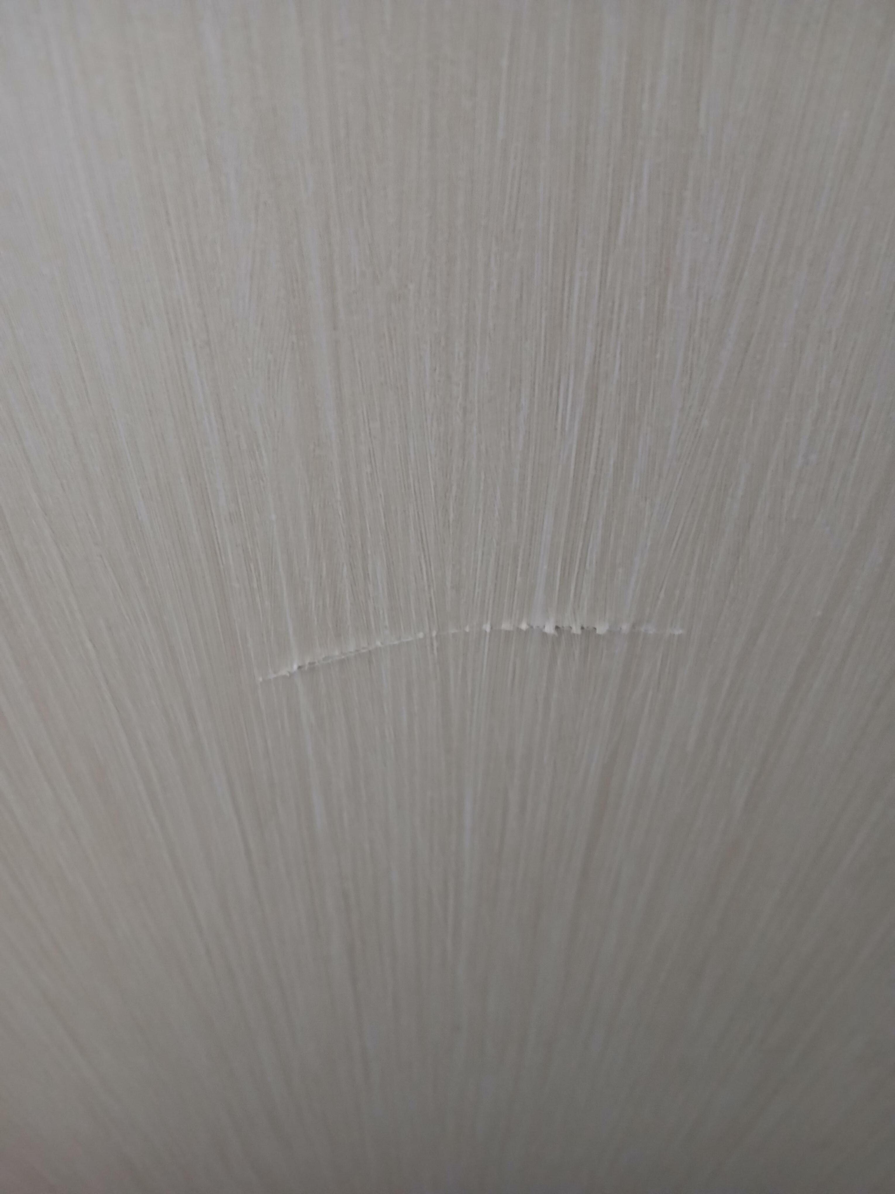 Cut in wall