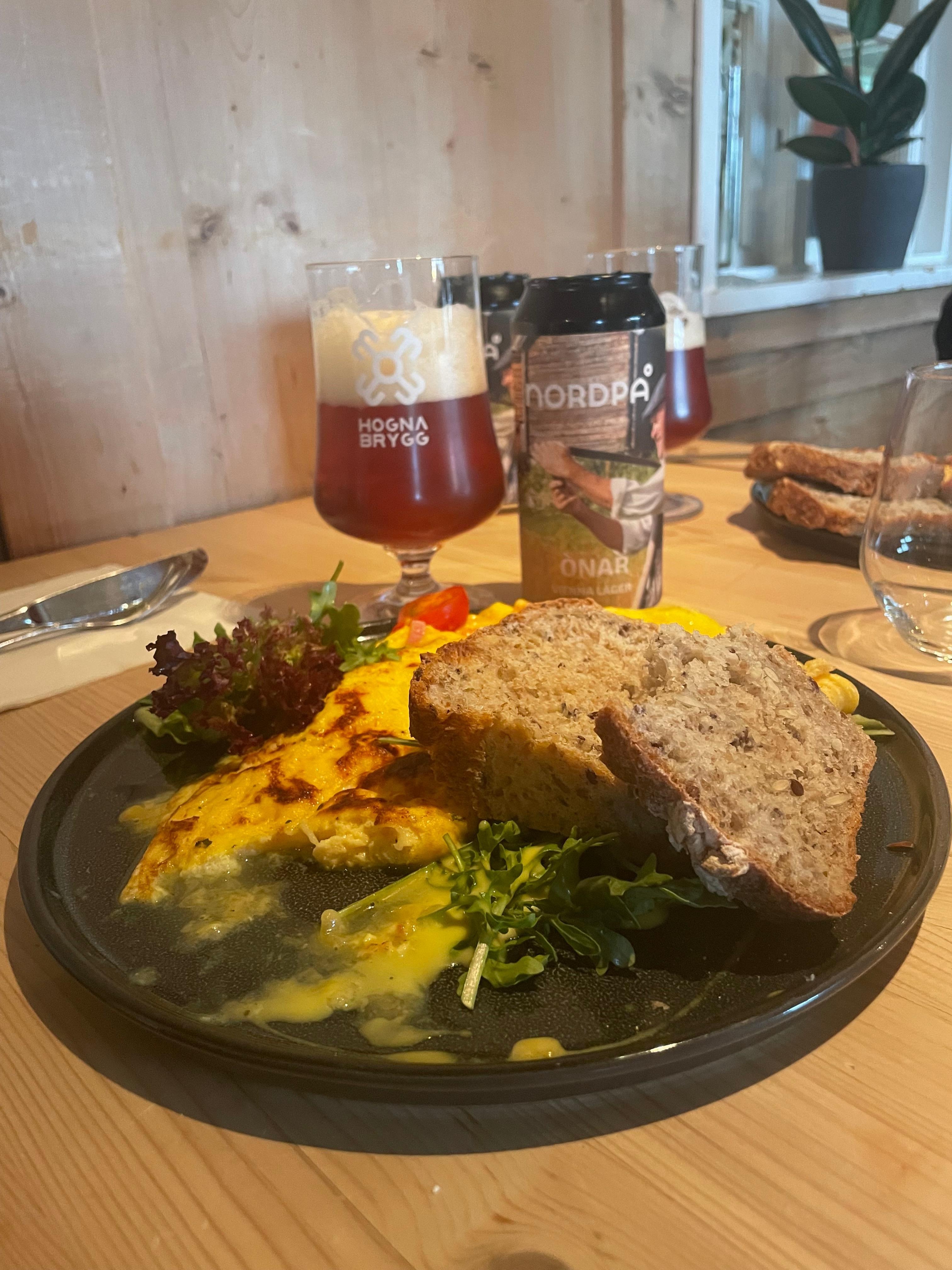 Fantastisk lunsj etter eget ønske; omelett