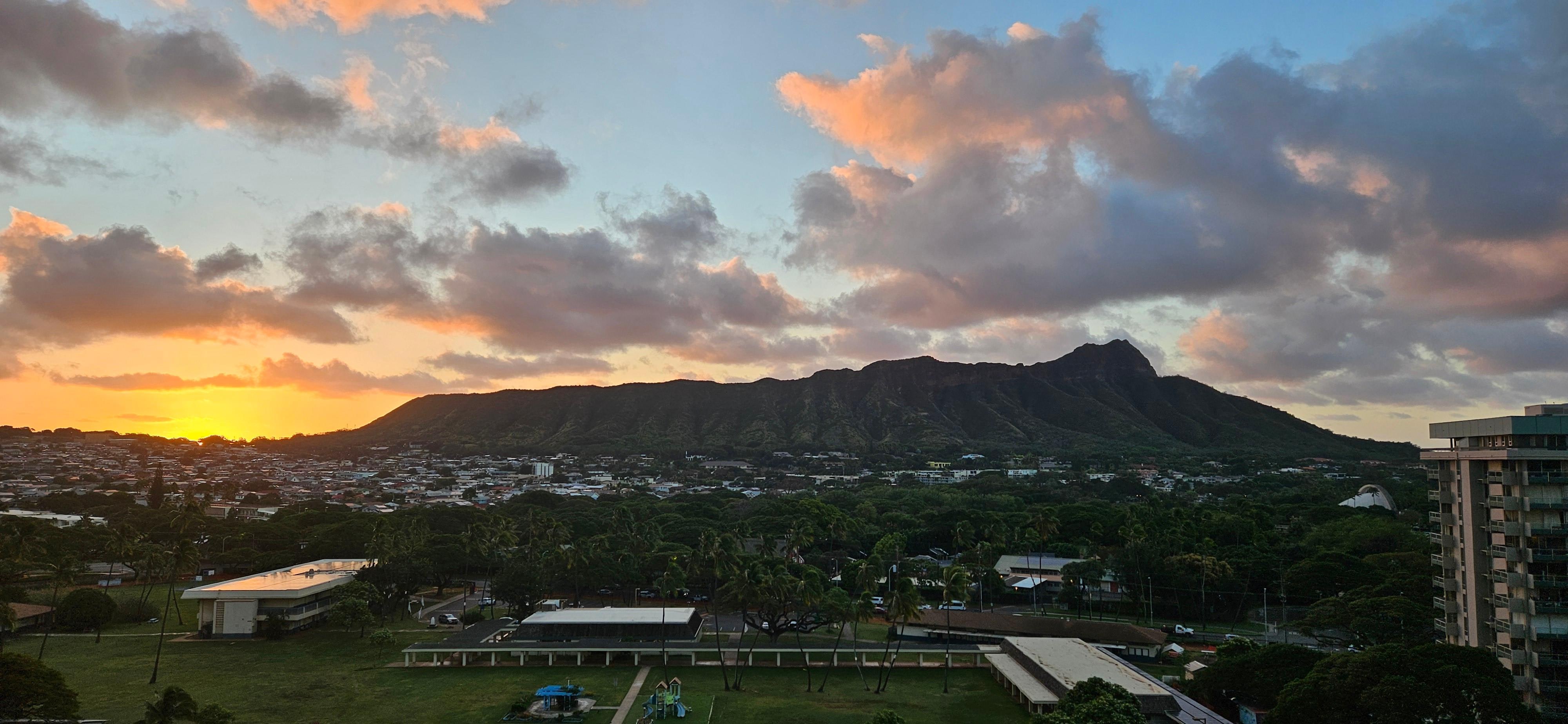 Unbeatable sunrises from the lanai.  