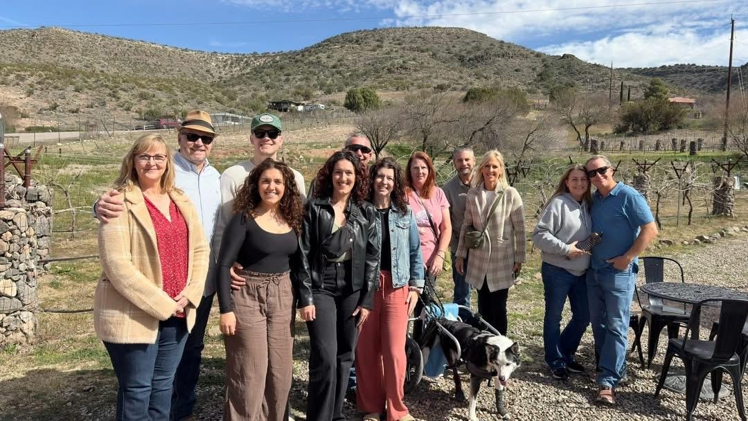 So convenient that the wine tour picked us up from the house!!!