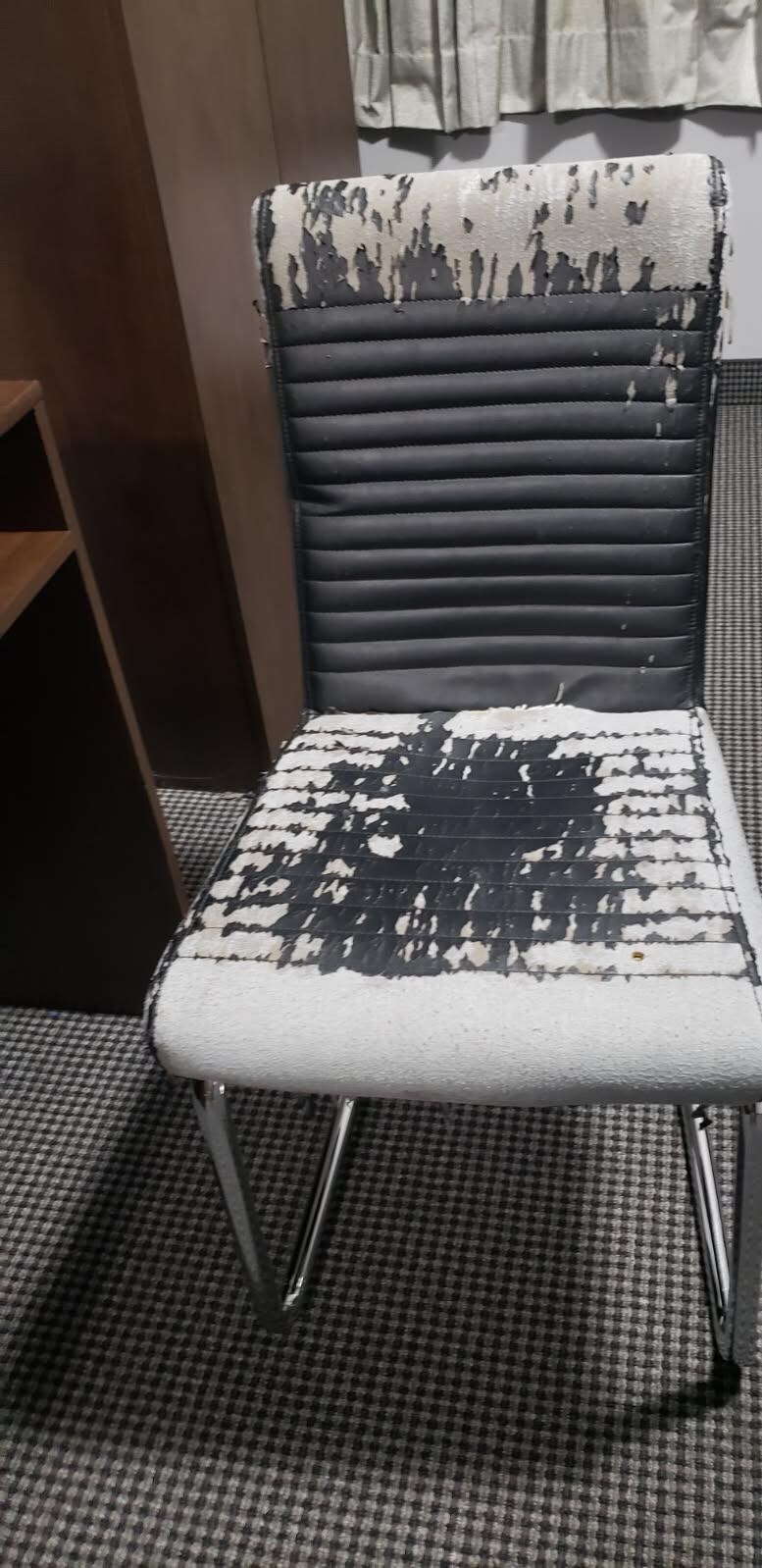 I have never seen a more worn out piece of furniture like this in a hotel