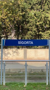 Tram station 2 mn away