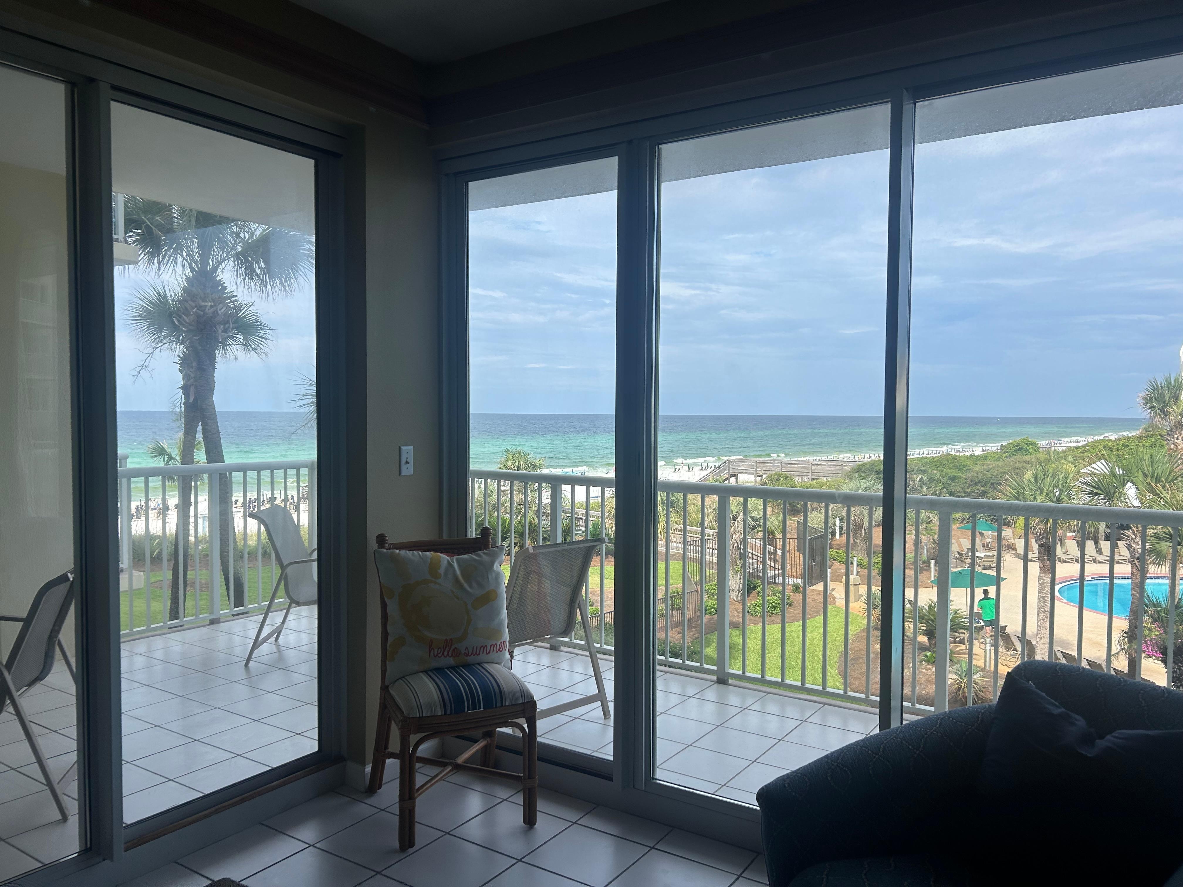 Sitting on the couch this is your view! Amazing! 