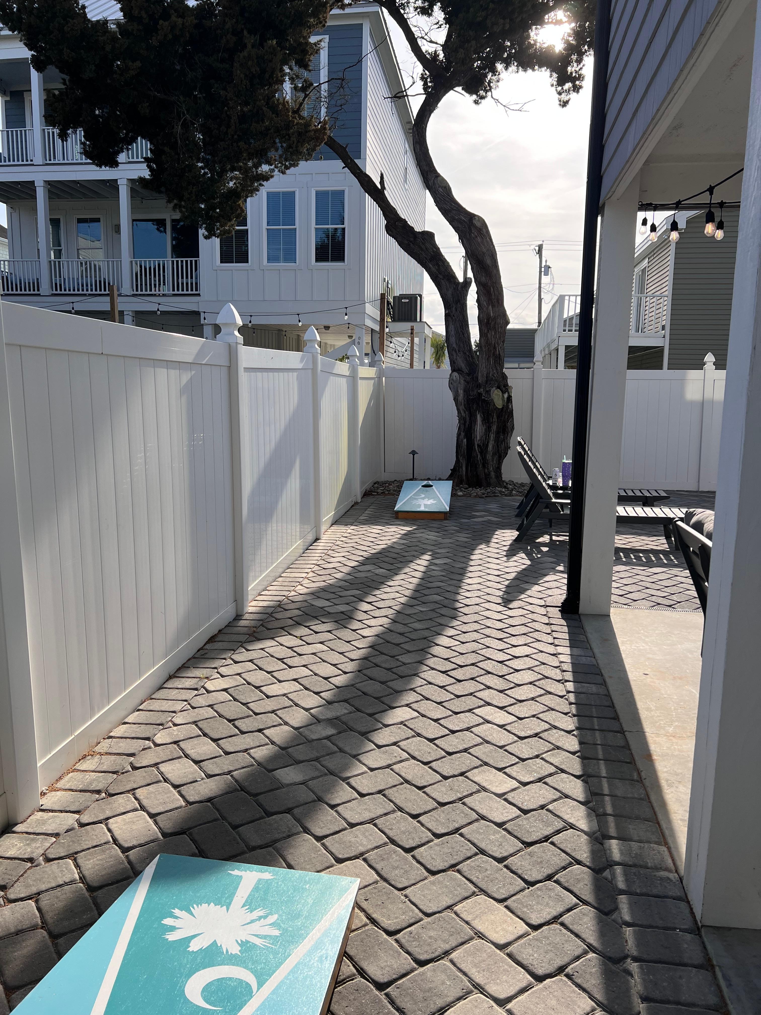 Great built in area for cornhole 