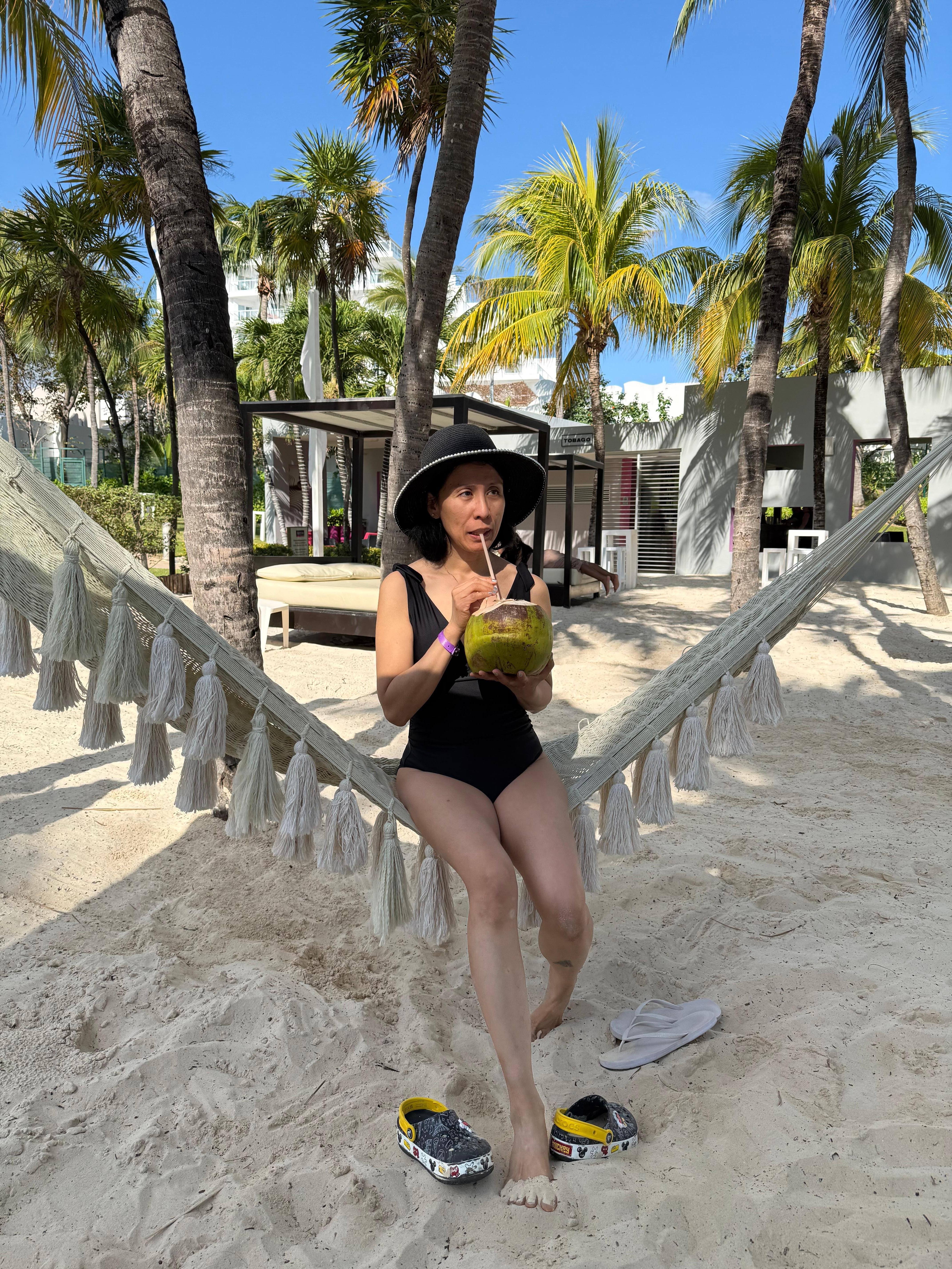 The food, drinks & staff are amazing! They exceeded my expectations. Shoutout to those close to the beach staff, the bar there. They are awesome! 