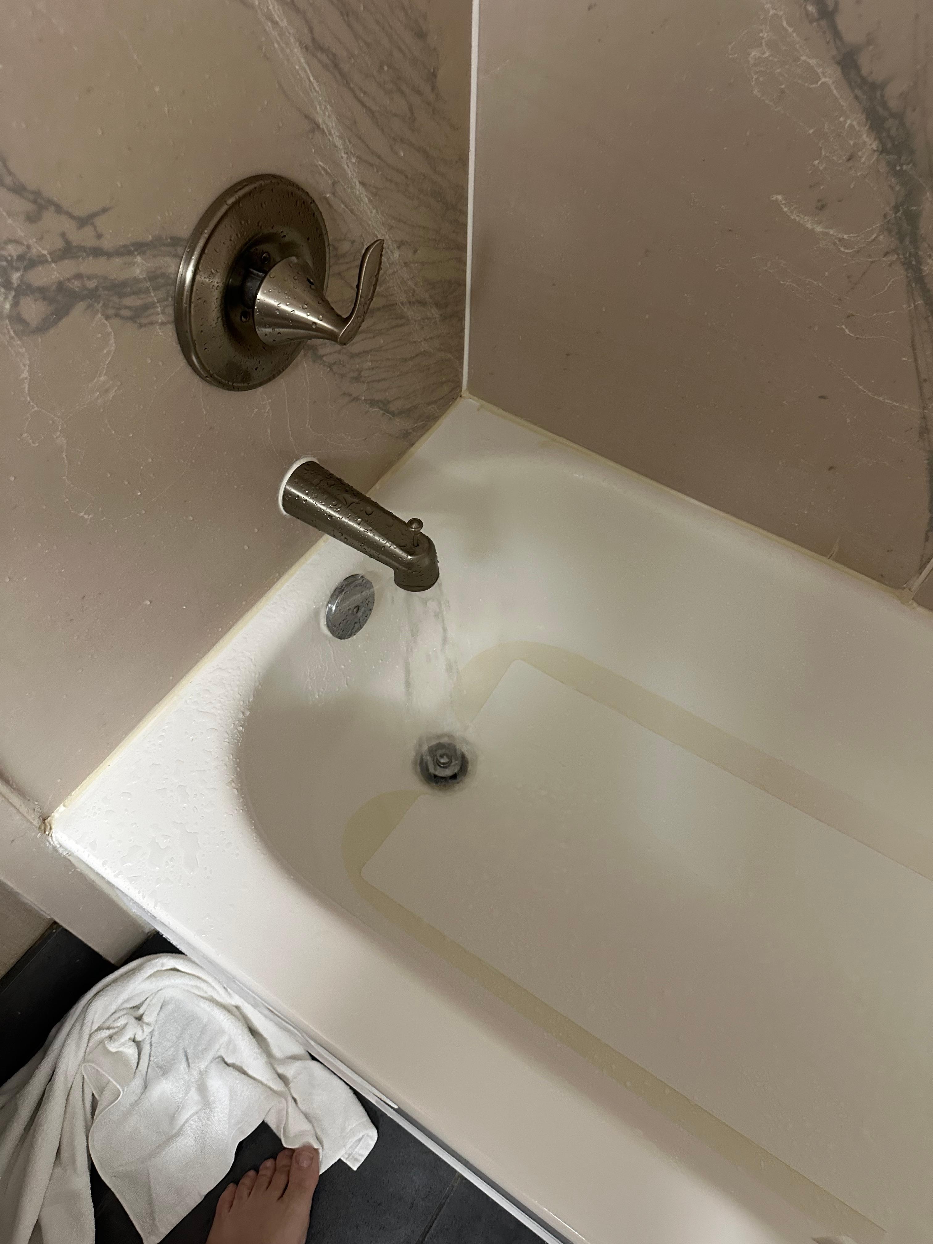 Bathtub not working properly